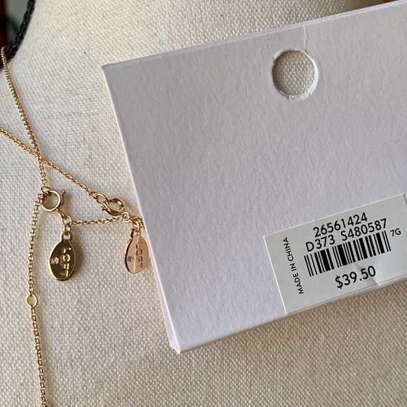 Filigree Tassel Necklace - Picture 7 of 7